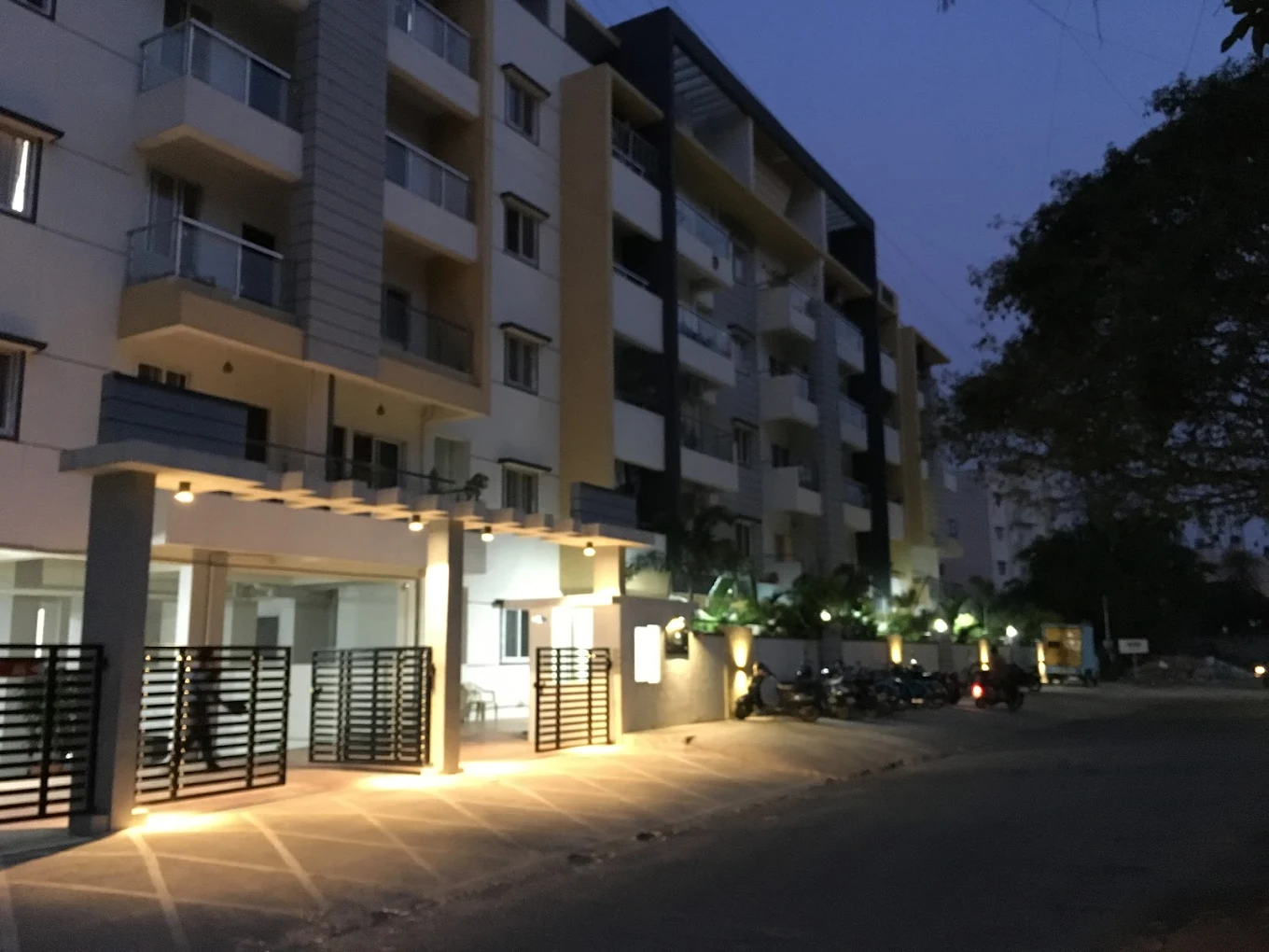 Srimitra Solitaire